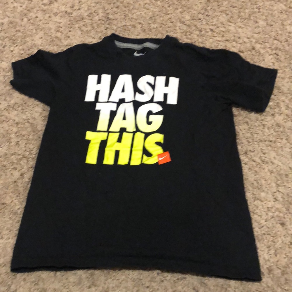 Nike t-shirt